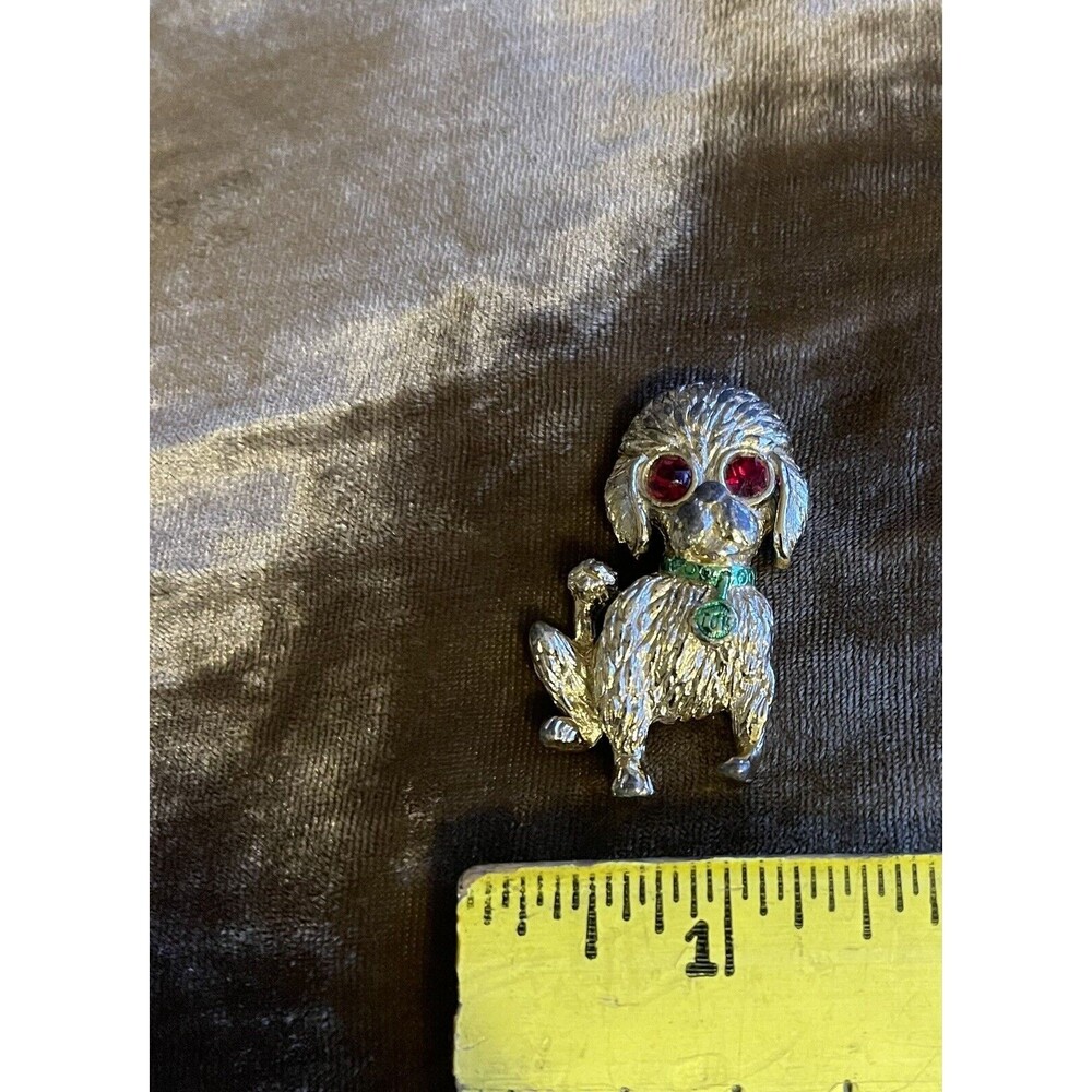 Vintage Gerrys Silver Tone Poodle Brooch Red Rhinestone Eyes Green Enamel Collar